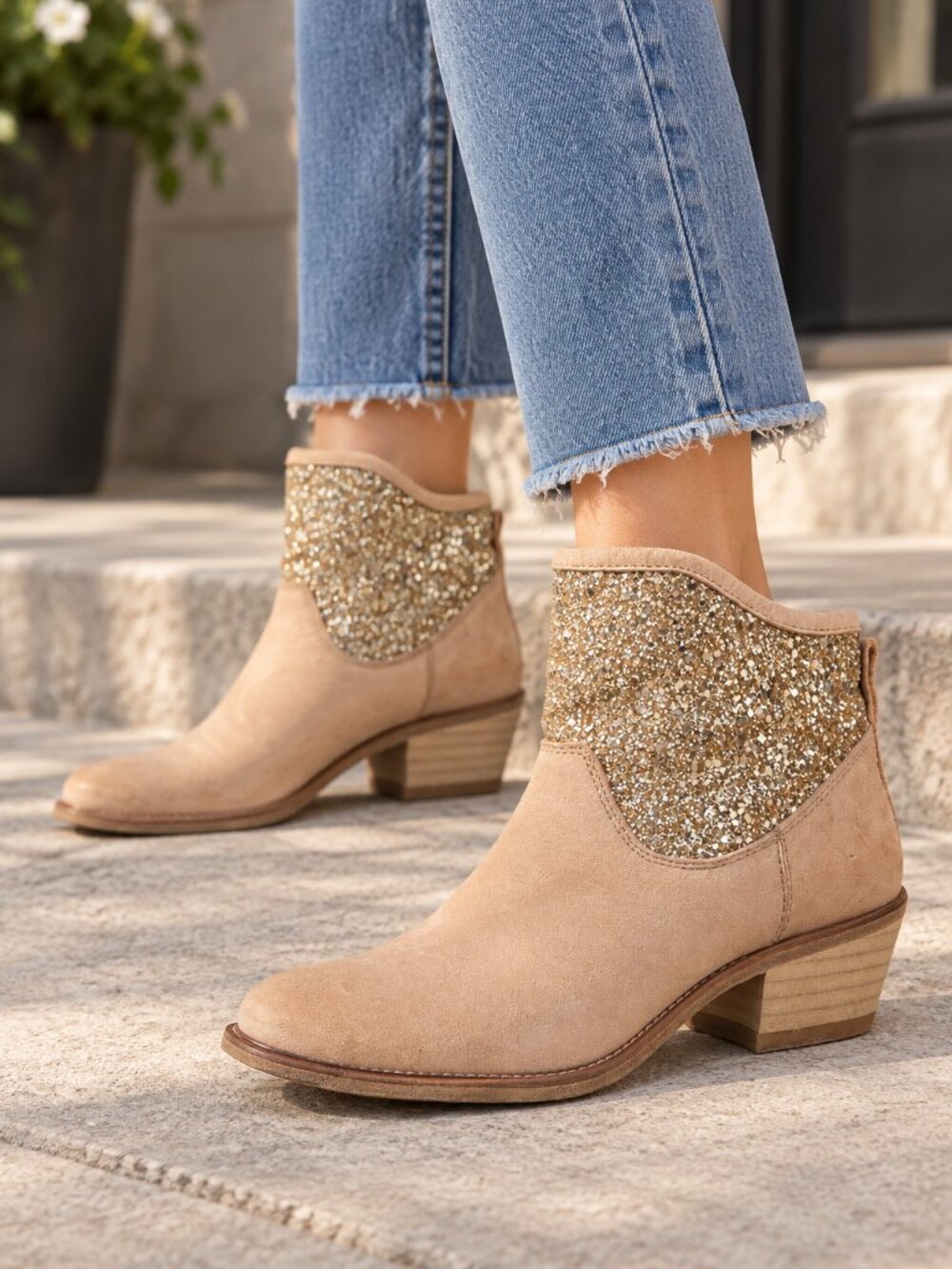 Hoss Intropia Leather Glitter Booties 6.5